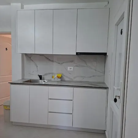 Gasthuis Dio 5 Durrës