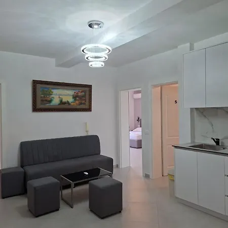 Dio 5 Gasthuis Durrës